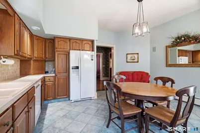 24 Lincoln Avenue, Norwich, CT 06360 - Photo 13