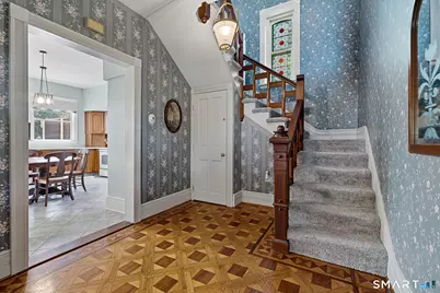 24 Lincoln Avenue, Norwich, CT 06360 - Photo 5