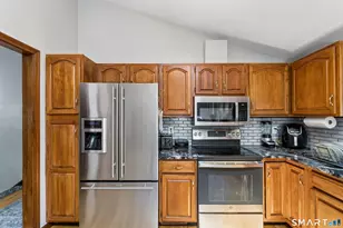 5 Sherwood Dr, Prospect, CT 06712 - Photo 15