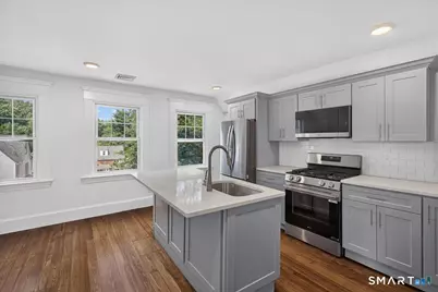 22 Pendleton Street #3, New Haven, CT 06511 - Photo 3