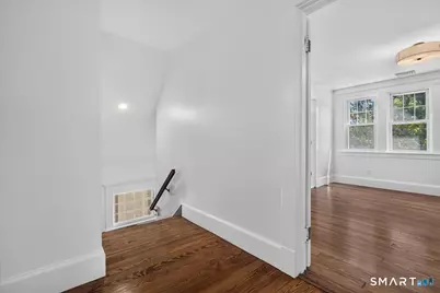 22 Pendleton Street #3, New Haven, CT 06511 - Photo 5