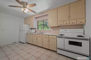 65 Ridgecrest Rd, Wallingford, CT 06492 - Photo 9