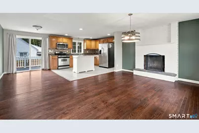 6 Pine Street, Naugatuck, CT 06770 - Photo 3