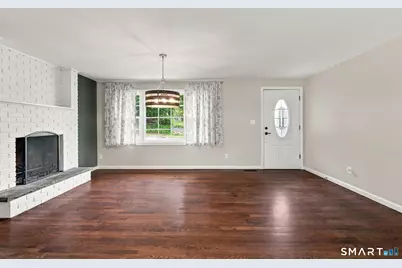 6 Pine Street, Naugatuck, CT 06770 - Photo 7
