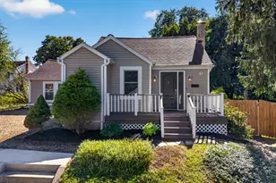 10 Glezen St, Norwich, CT 06360 - Photo 1