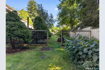 10 Glezen Street, Norwich, CT 06360 - Photo 35