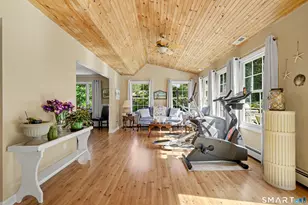 17 Huckleberry Dr S, Norwalk, CT 06850 - Photo 9
