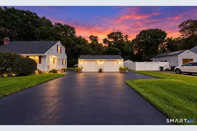 22 Overbrook Road, North Haven, CT 06473 - Photo 3
