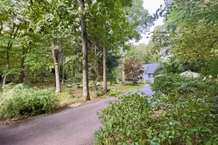 882 Moose Hill Rd, Guilford, CT 06437 - Photo 35