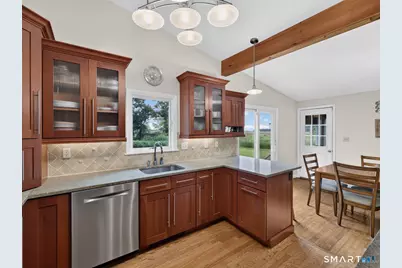 5 Tudor Court East, Old Saybrook, CT 06475 - Photo 17