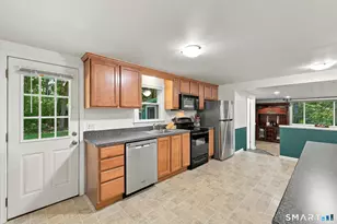 170 W Mountain Rd, Simsbury, CT 06070 - Photo 11