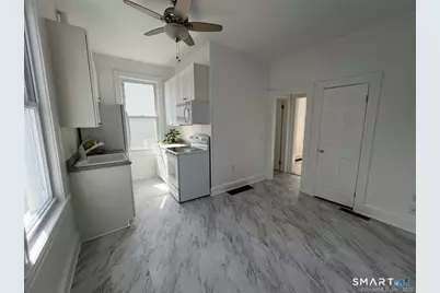 3 Betts Place #2, Norwalk, CT 06855 - Photo 5