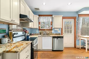 178 Maple St, Seymour, CT 06483 - Photo 5