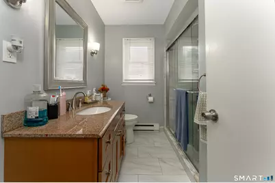 25 Norris Street, Waterbury, CT 06705 - Photo 17