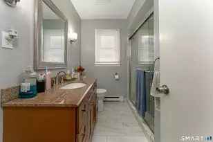 25 Norris St, Waterbury, CT 06705 - Photo 17