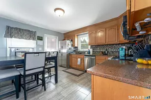 25 Norris St, Waterbury, CT 06705 - Photo 7