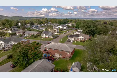 25 Norris Street, Waterbury, CT 06705 - Photo 3
