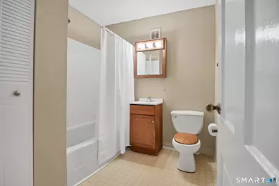 111 Niles Hill Road #E, New London, CT 06357 - Photo 15
