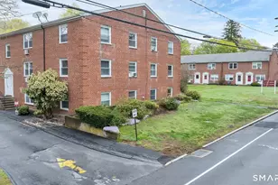 111 Niles Hill Rd, New London, CT 06357 - Photo 1