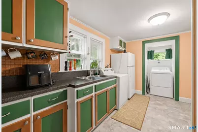 7 Hickory Street, Danbury, CT 06810 - Photo 5