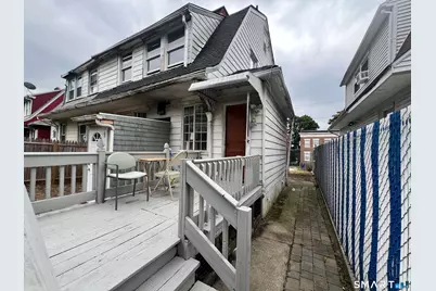 366 Dover Street, Bridgeport, CT 06610 - Photo 25