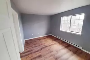 21 3rd St, Waterbury, CT 06708 - Photo 9