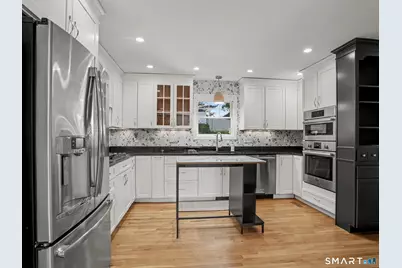 26 Abbott Avenue, Ridgefield, CT 06877 - Photo 5