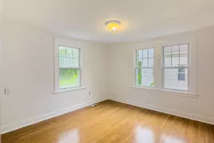 44 Quinsigamond Ave, Waterbury, CT 06708 - Photo 13