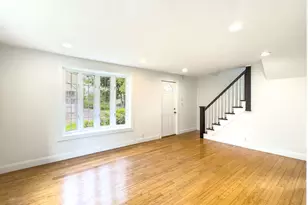 44 Quinsigamond Ave, Waterbury, CT 06708 - Photo 3