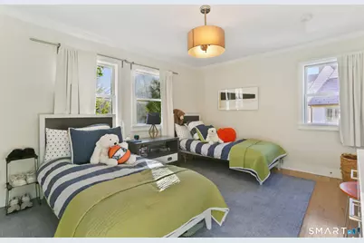 6 Meadowbank Road, Greenwich, CT 06870 - Photo 13