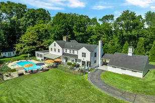 40 Brookhills Rd, Branford, CT 06405 - Photo 1