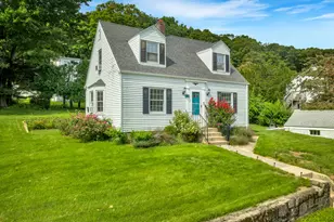 80 Oneco Ave, New London, CT 06320 - Photo 1