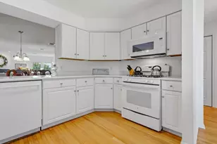 233 Mansfield Grove Rd, East Haven, CT 06512 - Photo 11