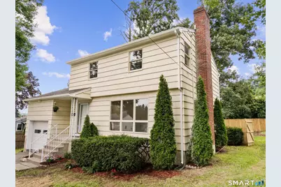 341 Lounsbury Street, Waterbury, CT 06706 - Photo 9