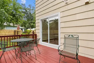 341 Lounsbury St, Waterbury, CT 06706 - Photo 35