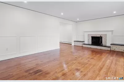 341 Lounsbury Street, Waterbury, CT 06706 - Photo 13