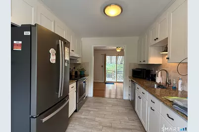 4 Castle Meadow Drive #4, Stonington, CT 06379 - Photo 7