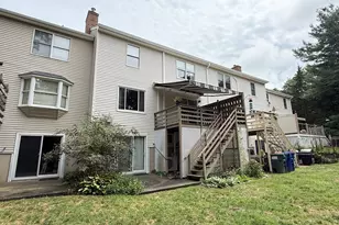 4 Castle Meadow Dr, Stonington, CT 06379 - Photo 3