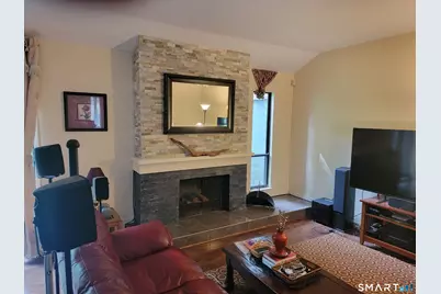 620 Heritage Village #B, Southbury, CT 06488 - Photo 7