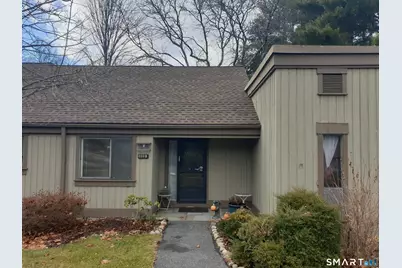 620 Heritage Village #B, Southbury, CT 06488 - Photo 3