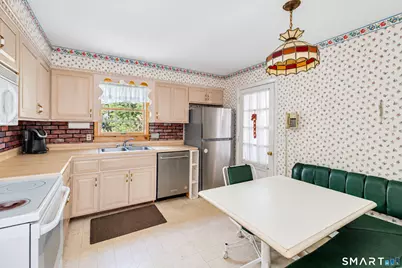 9 Stone Ranch Road, East Lyme, CT 06333 - Photo 11