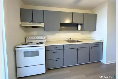 1730 State Street #404, Hamden, CT 06517 - Photo 3