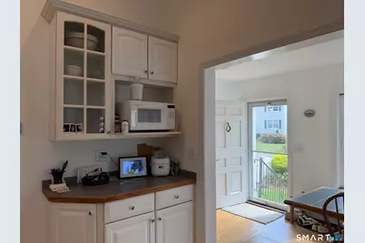 20 Norwalk Avenue, Westport, CT 06880 - Photo 13