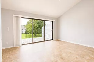 131 Florence Rd, Branford, CT 06405 - Photo 9