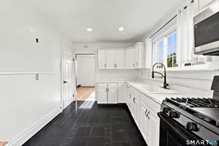 109 Johnson St, Naugatuck, CT 06770 - Photo 15