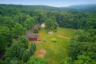 137 Silver St, Granby, CT 06060 - Photo 7