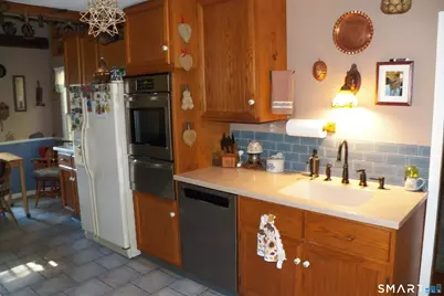559 North Elm Street, Wallingford, CT 06492 - Photo 9
