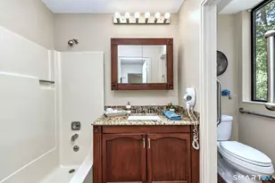 28 Nettleton Dr, Woodbridge, CT 06525 - Photo 23