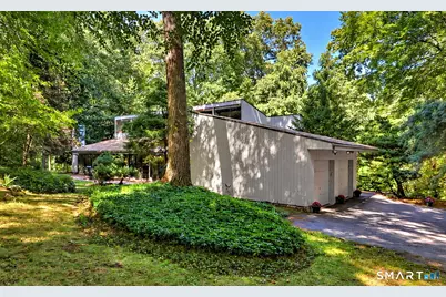 28 Nettleton Drive, Woodbridge, CT 06525 - Photo 1