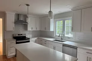 4672 Congress St, Fairfield, CT 06824 - Photo 9